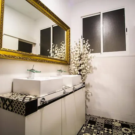 Appartamento Sh Casa Buda Gran En El Centro *