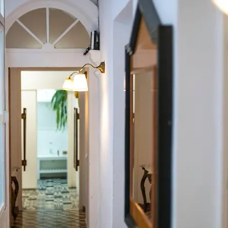 Simplyhosted Casa Buda * Cádiz